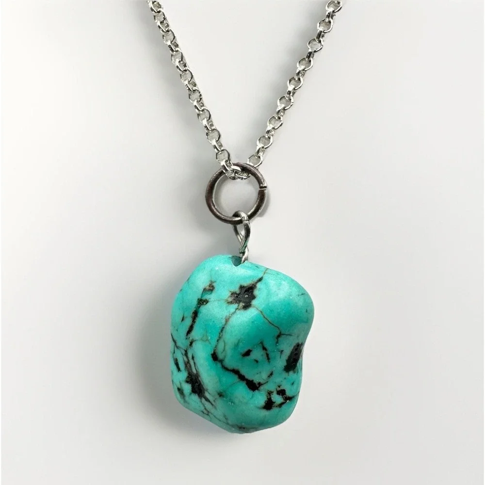 Vintage‎ Turquoise Tumbled Stone Pendant Necklace Silver Tone Chain Jewelry Y2K